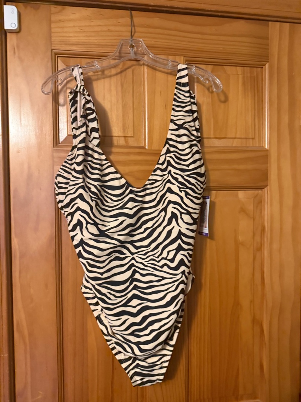 Sanctuary Black and White Zebra Print One-Piece Swimsuit - XX-Large